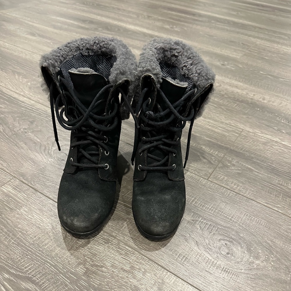 UGG heel style winter boots